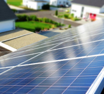 Regenerative Energien: Photovoltaik - Die Sonne macht es möglich.